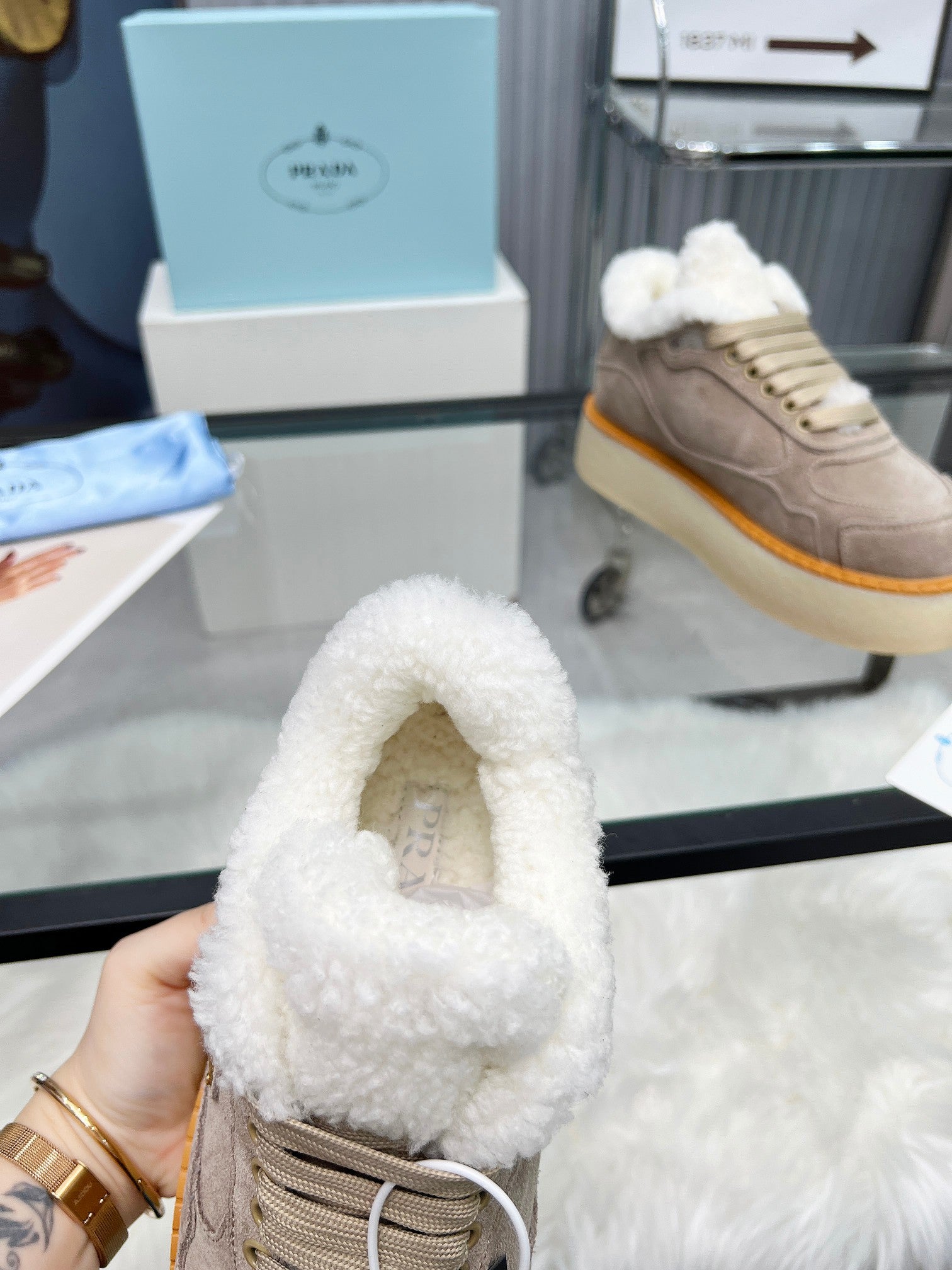 Women's wool winter slippers