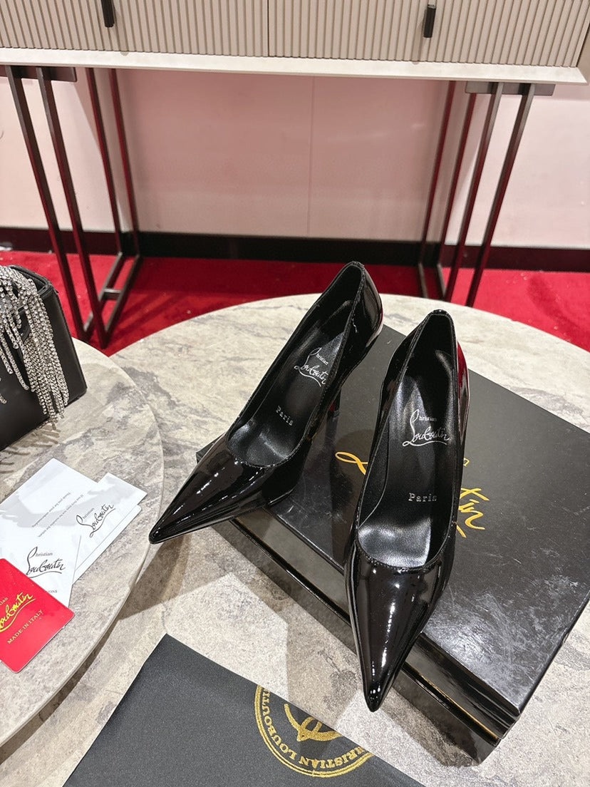 Black Pointed-Toe Pumps