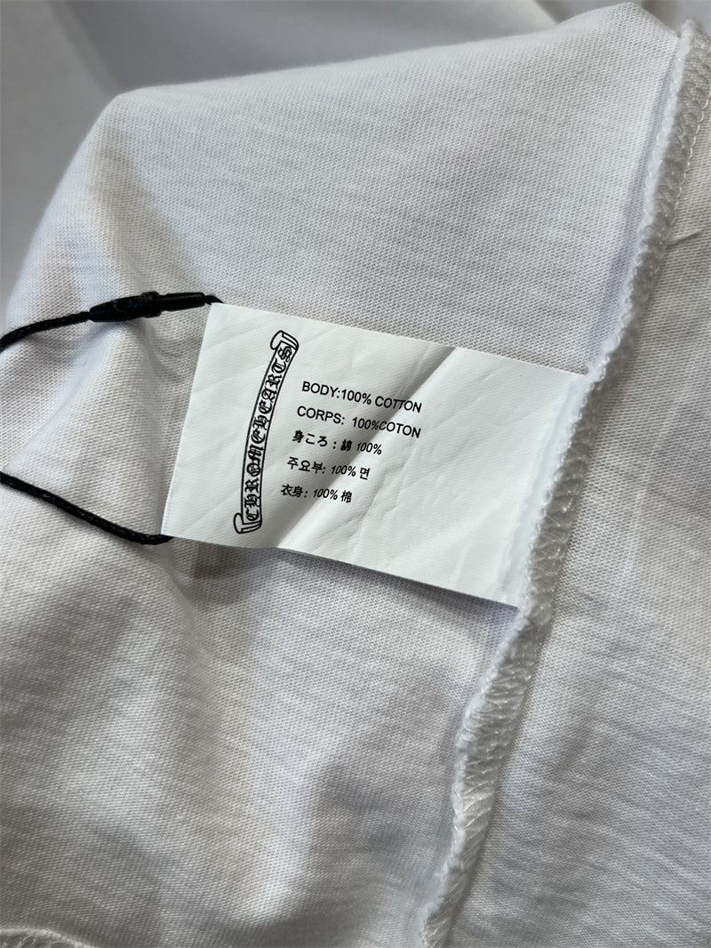 Camiseta de corte minimalista