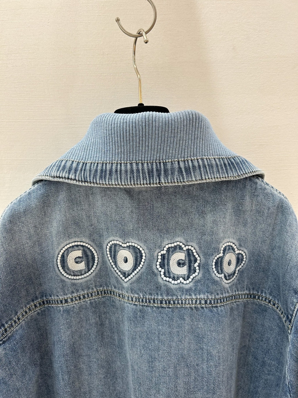 Denim jacket with large lapel