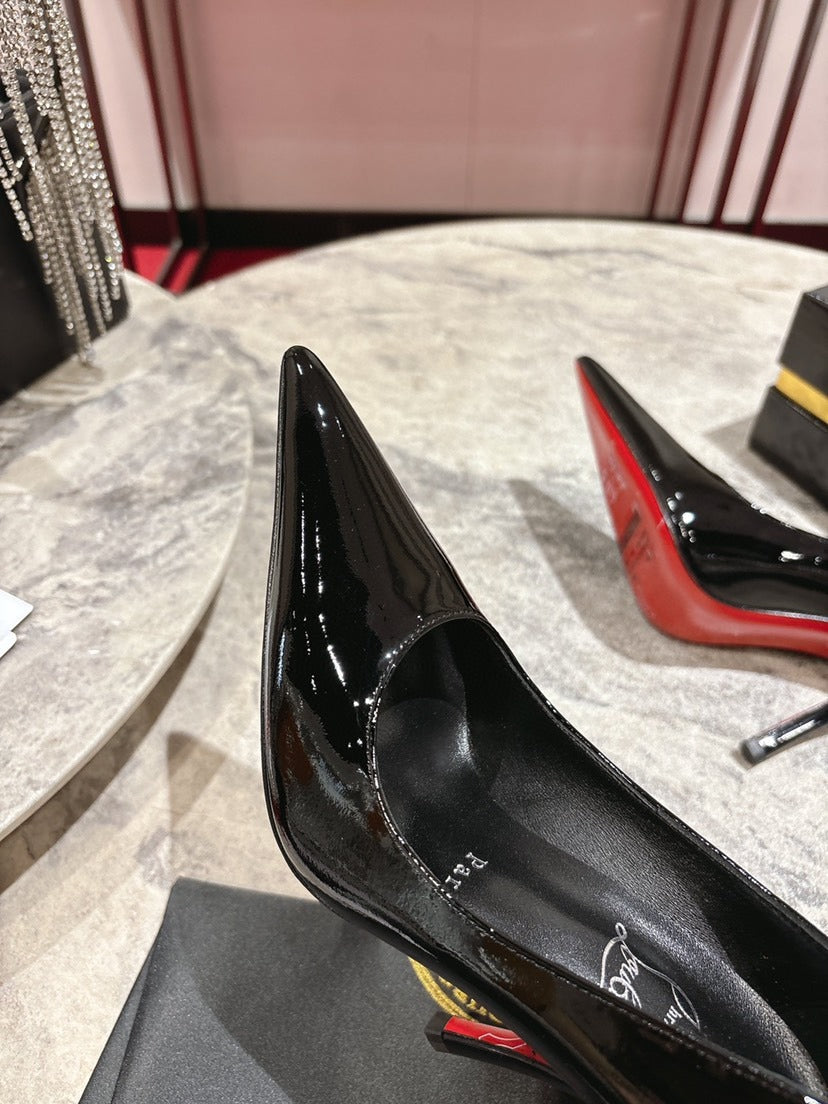 Black Pointed-Toe Pumps