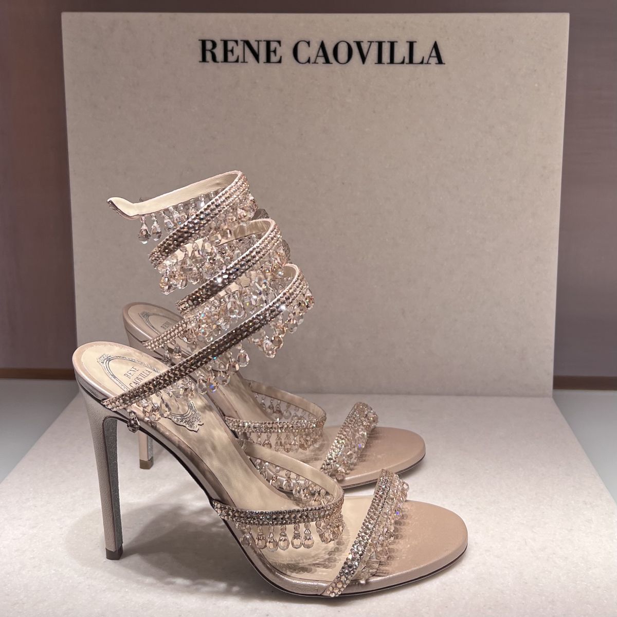 HEELS