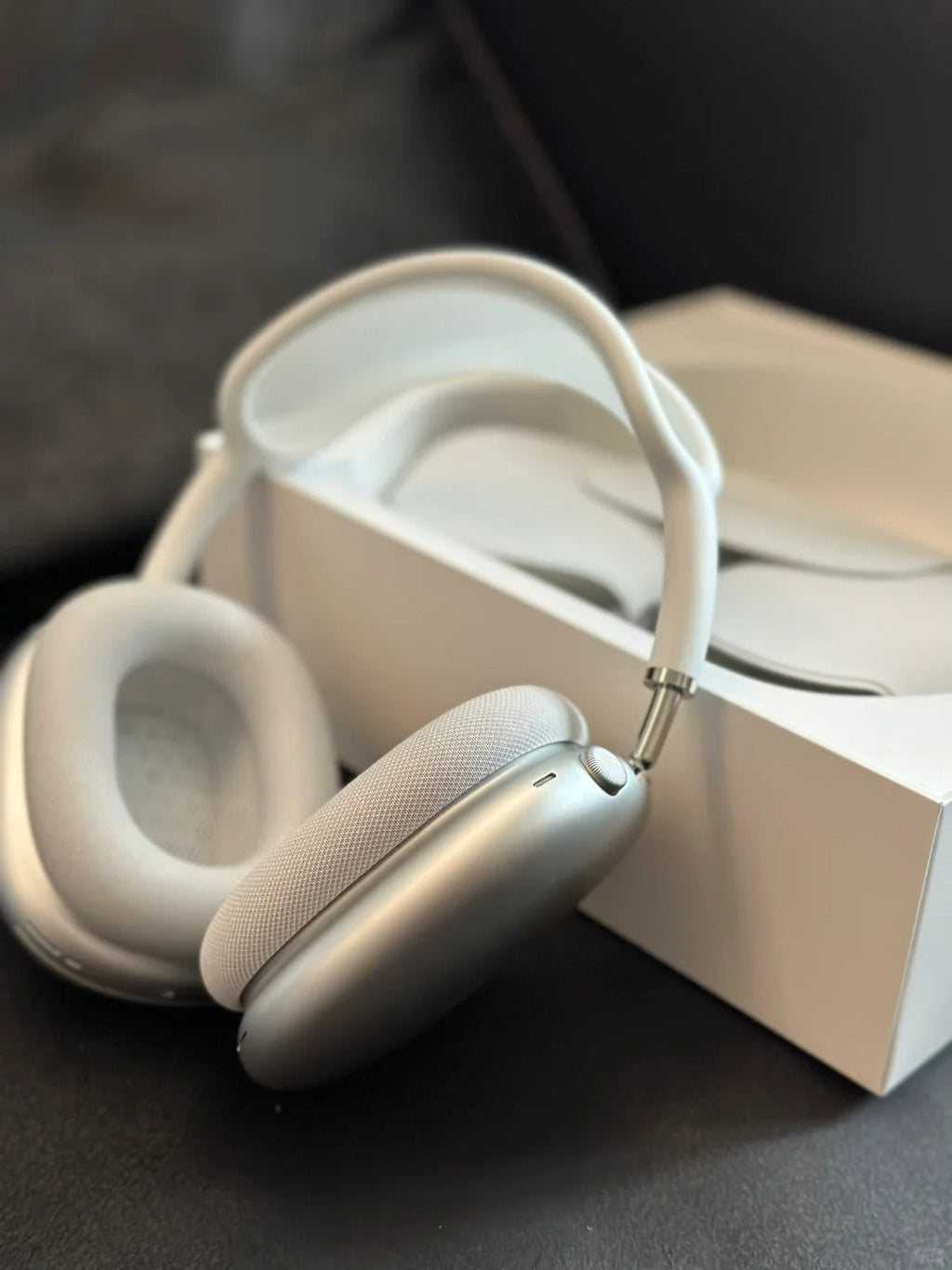 AURICULARES INALÁMBRICOS SUPRAAURALES GRISES