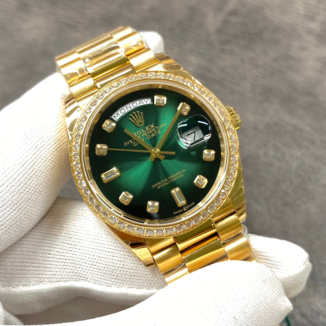 Automatic 36mm watch with green and gold dial