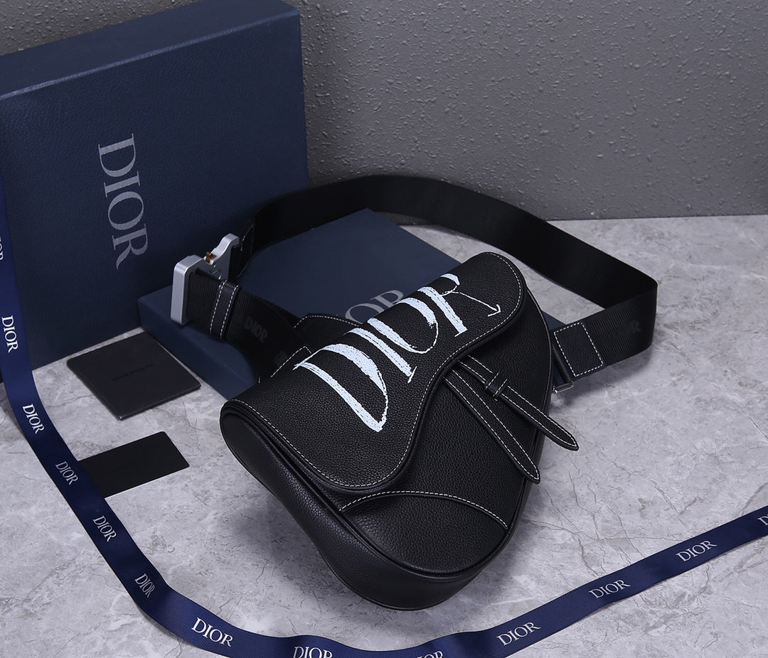 Saddle bag cross-body bag