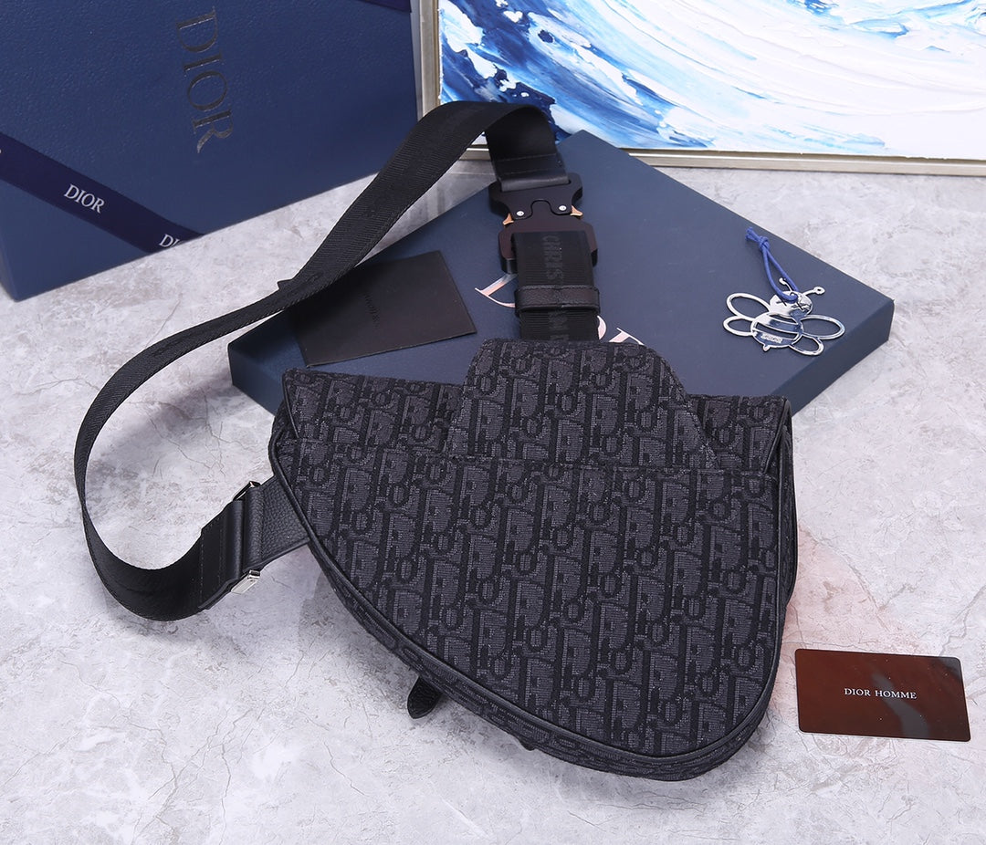 Bolso de hombro tipo silla de montar