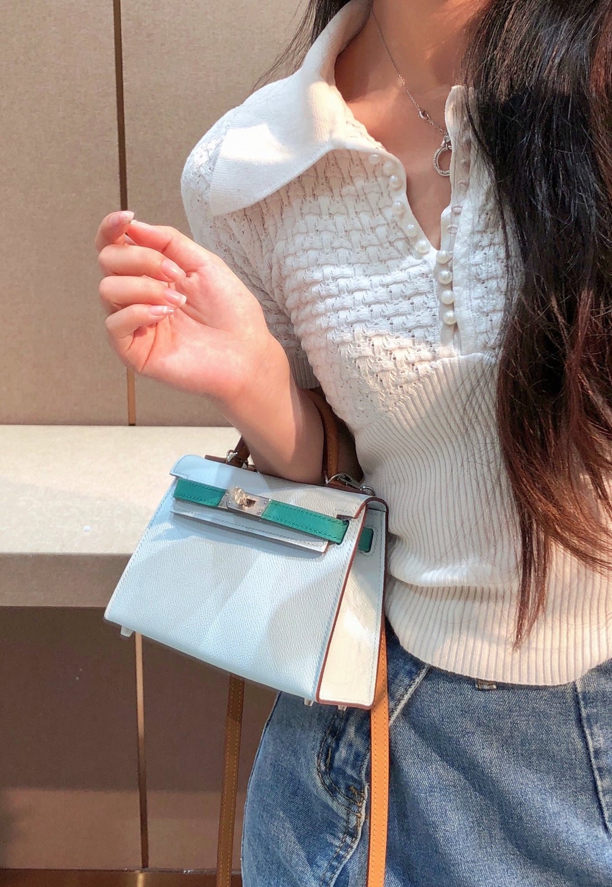 Tricolor-Lederhandtasche 28