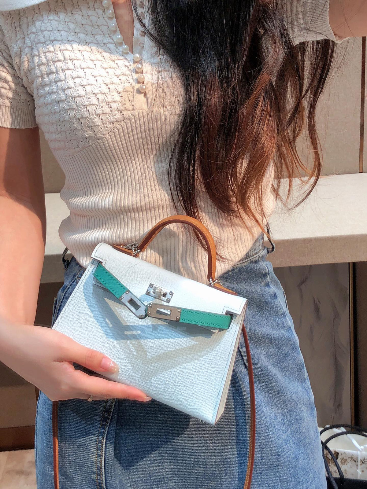 Tricolor-Lederhandtasche 28