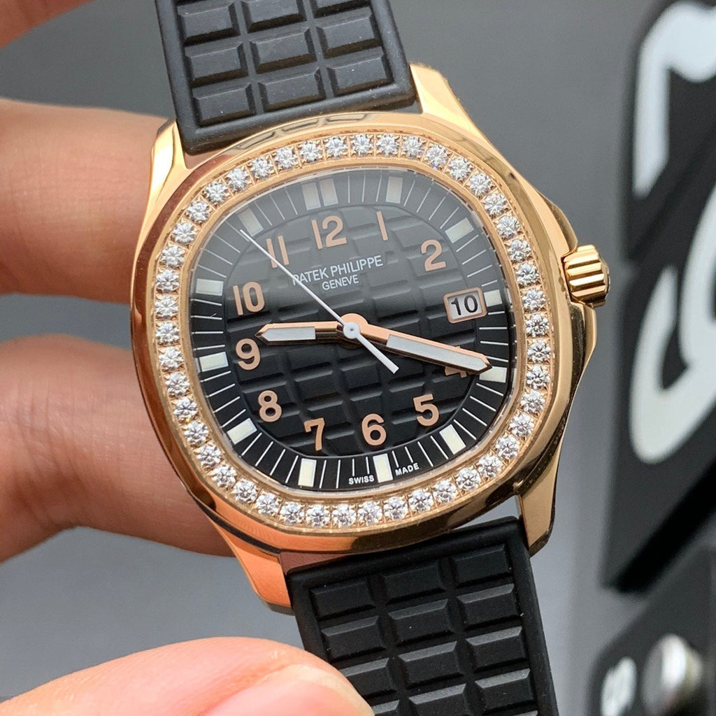 Roségoldene Sportuhr mit 38-mm-Diamantlünette