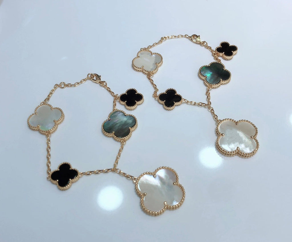 Four-leaf clover bracelet