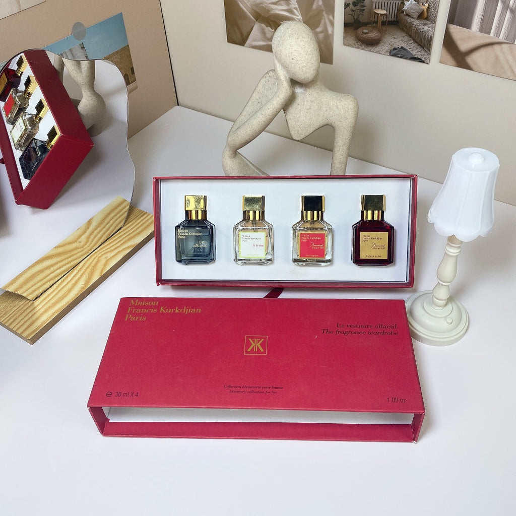 Perfume Discovery Set · 4 x 30ml sprays
