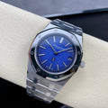 39-mm-Automatik-Uhr mit rauchblauem Zifferblatt