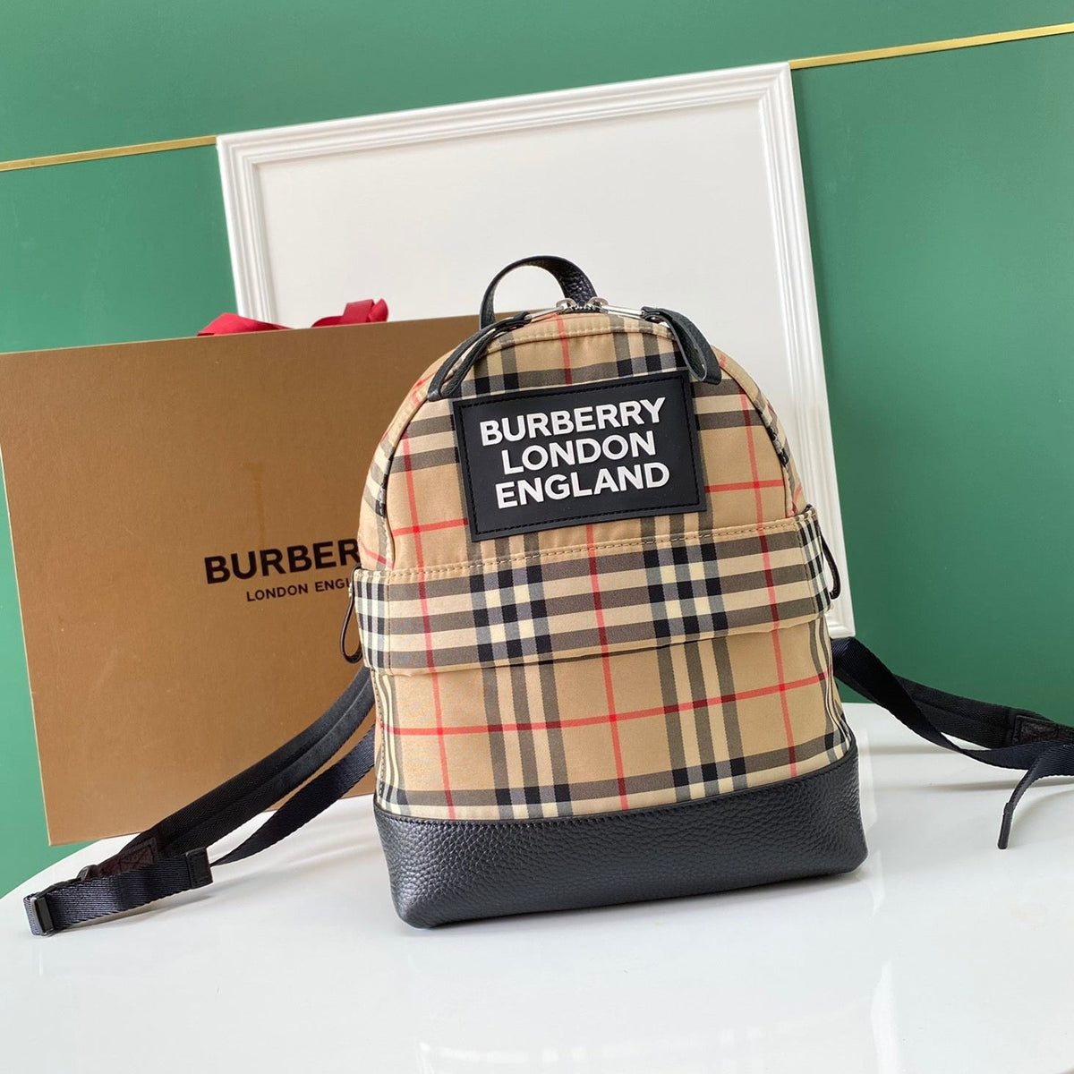 Karierter Retro-Rucksack