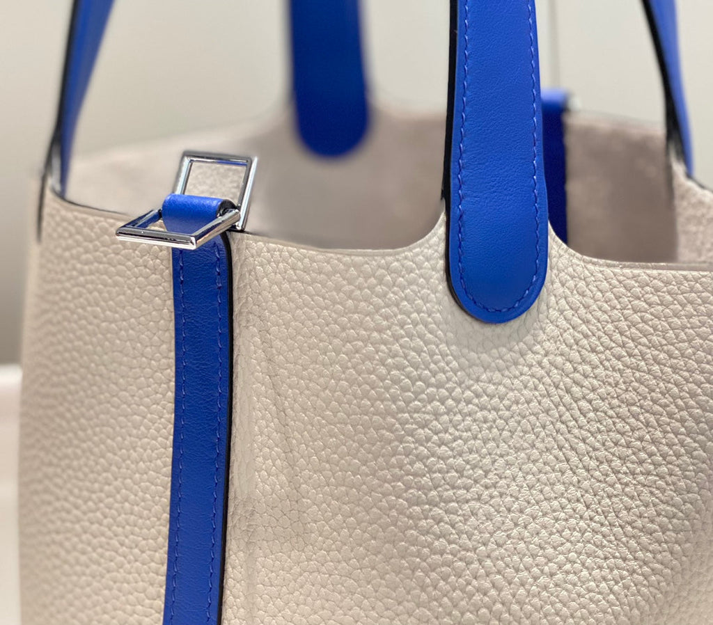 Beuteltasche aus gewachstem Gabardine