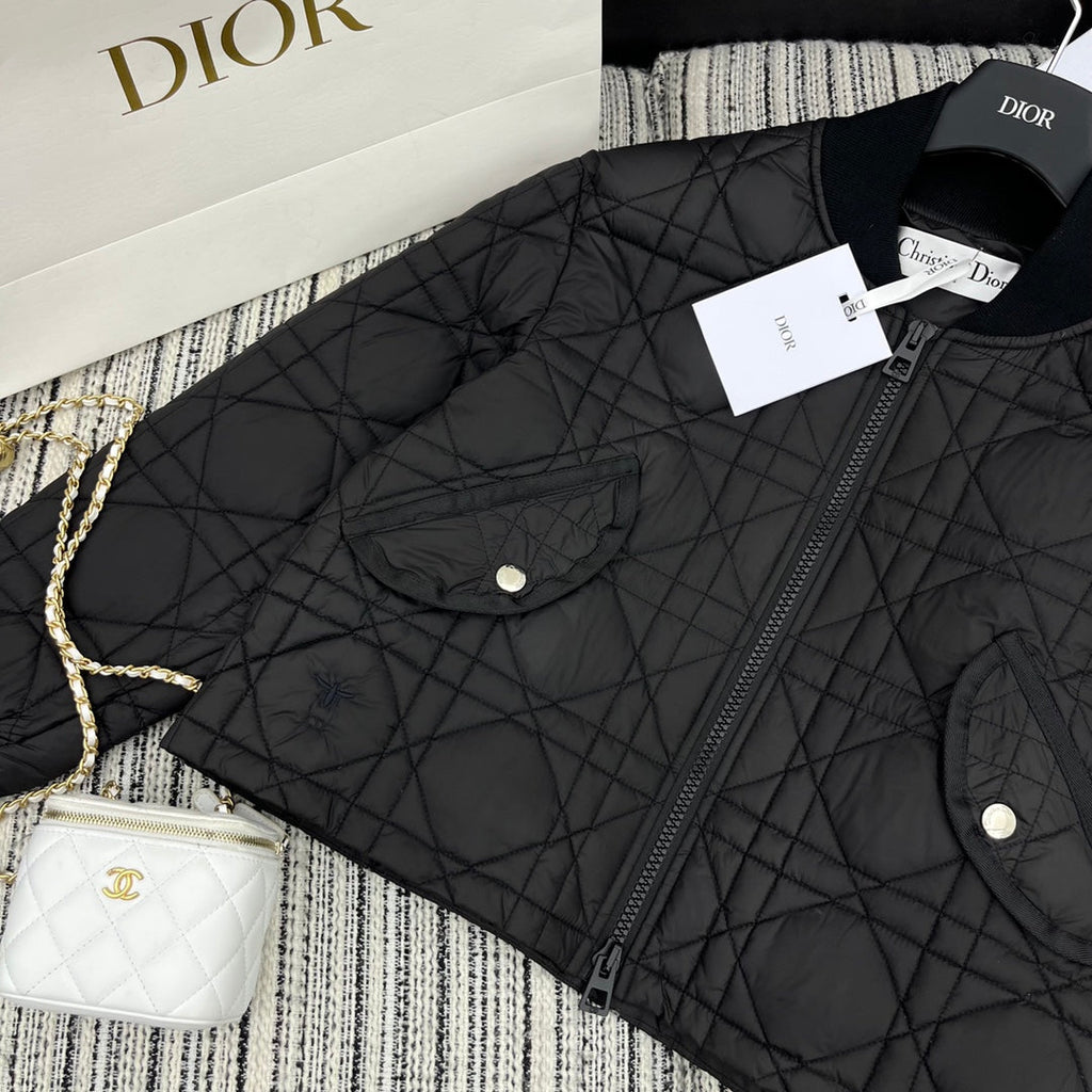Diamond quilted down jacket