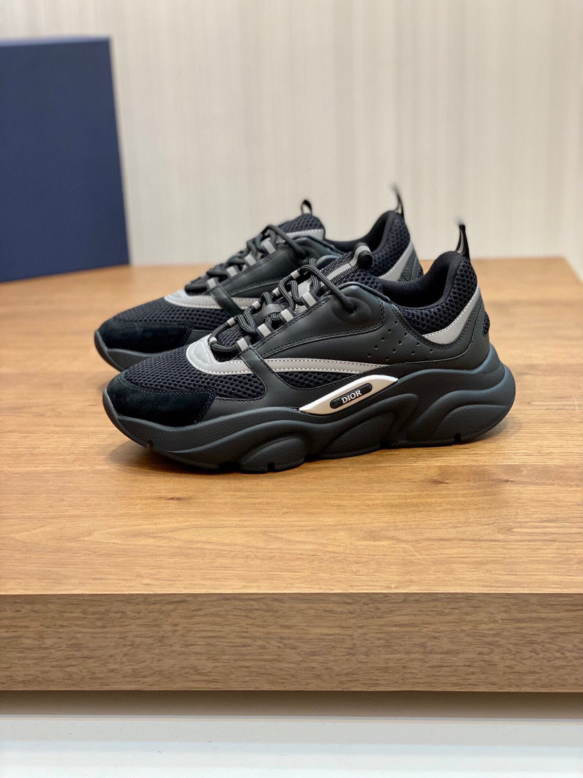 Hochwertige Leder-Sneaker