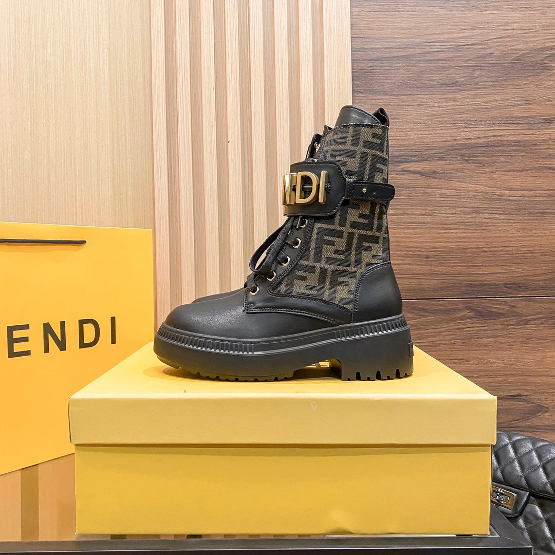 Damen-Mid-Calf-Schnürstiefel Martin
