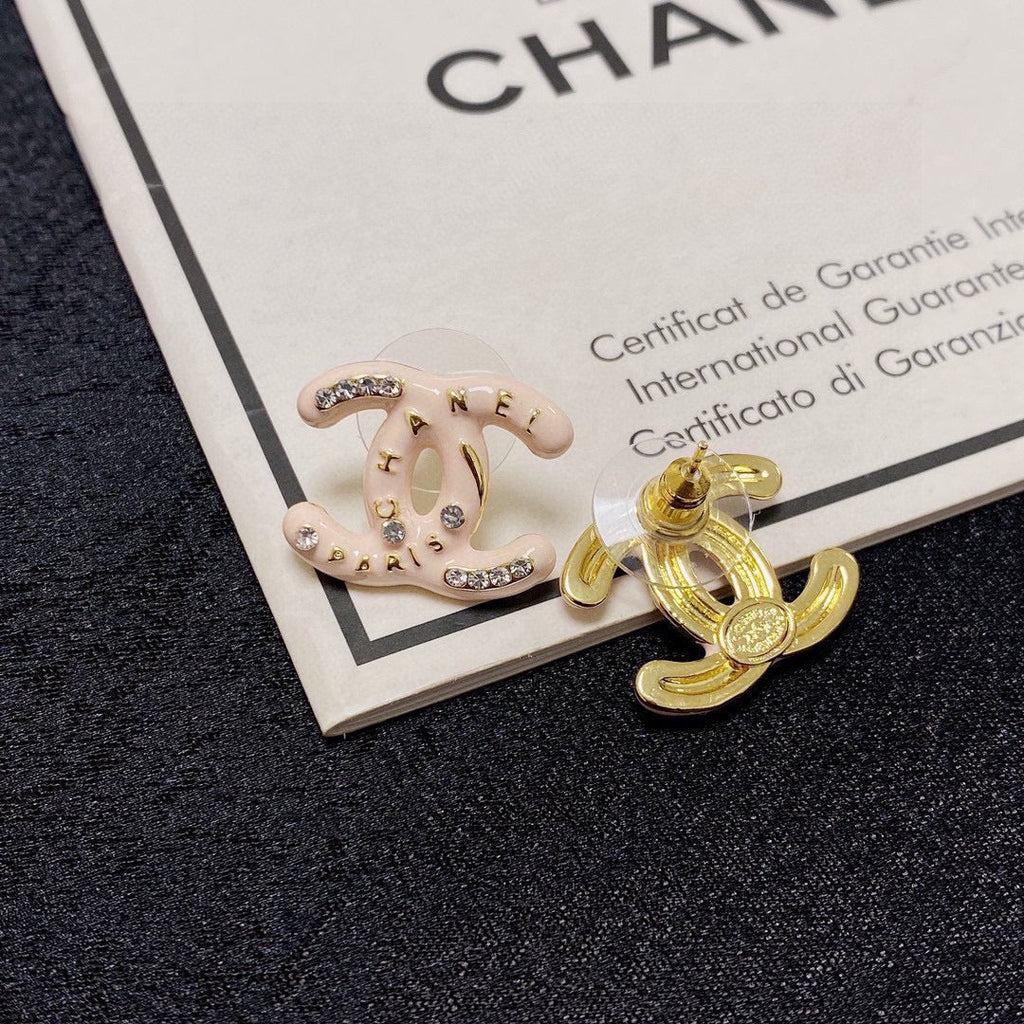 Light pink earrings