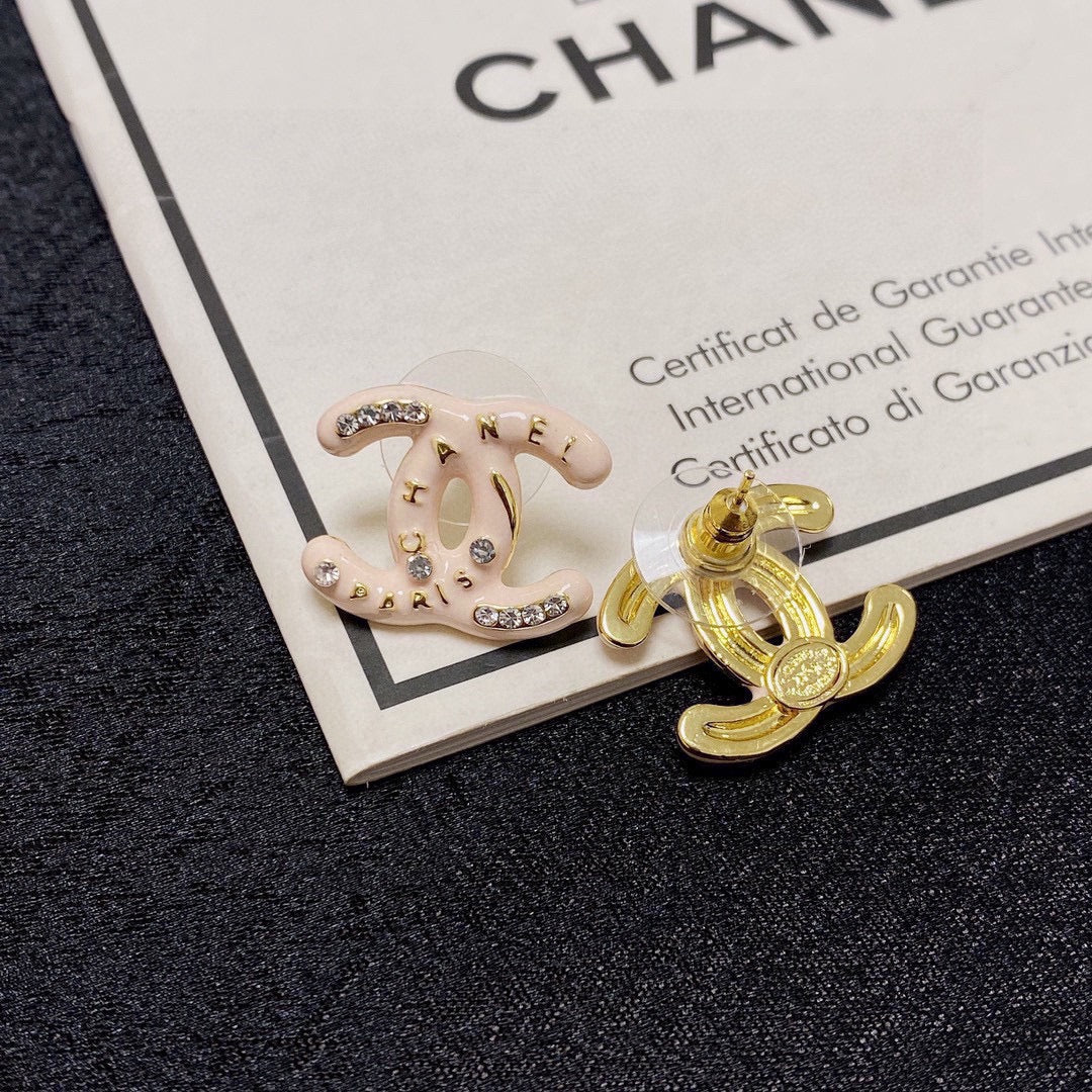 Light pink earrings