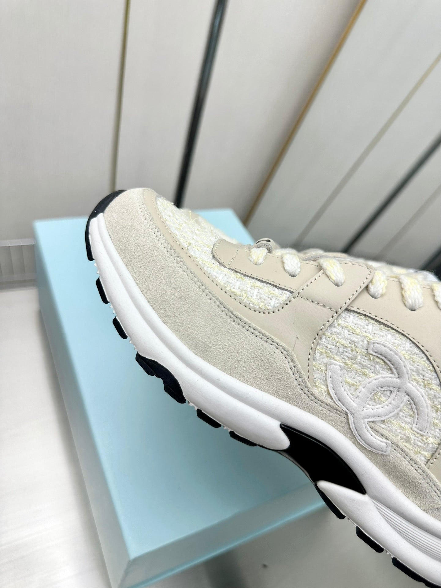 Zapatillas de terciopelo bordado de lujo
