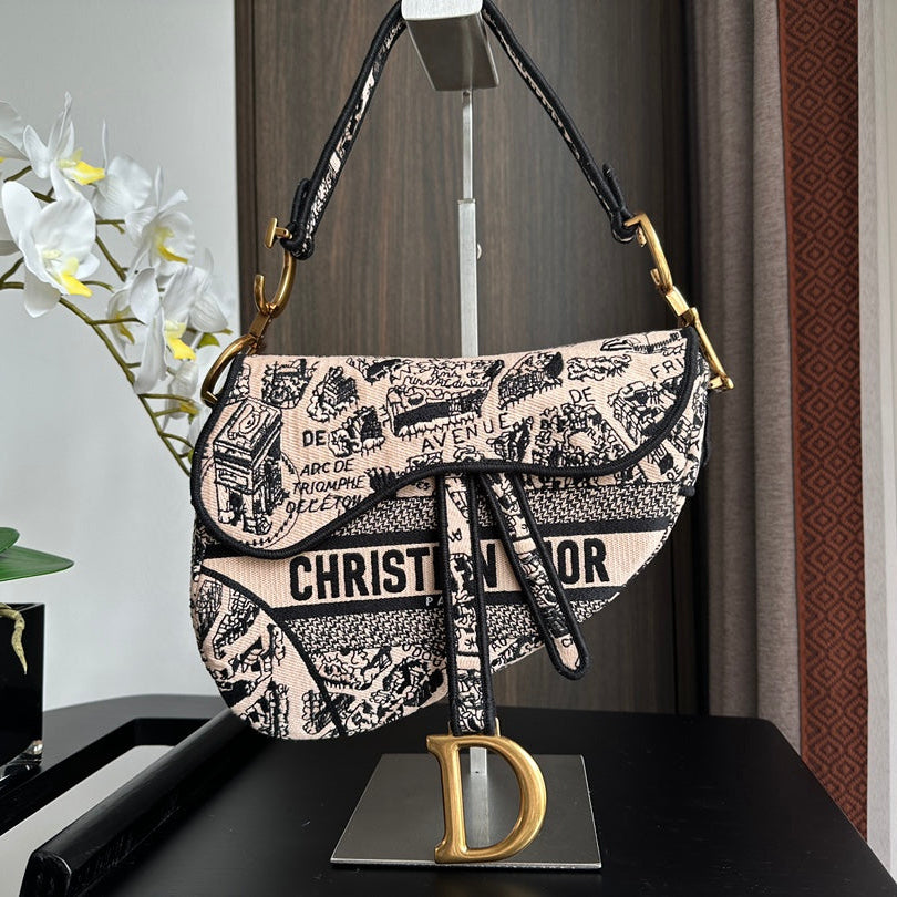 Bolso de hombro bordado de mezclilla negra con flecos – 25,5 cm