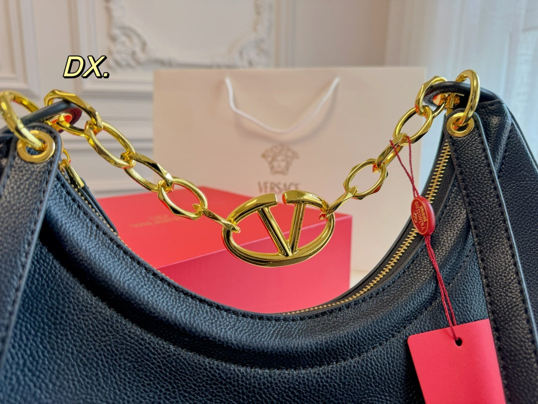 V Moon Schultertasche