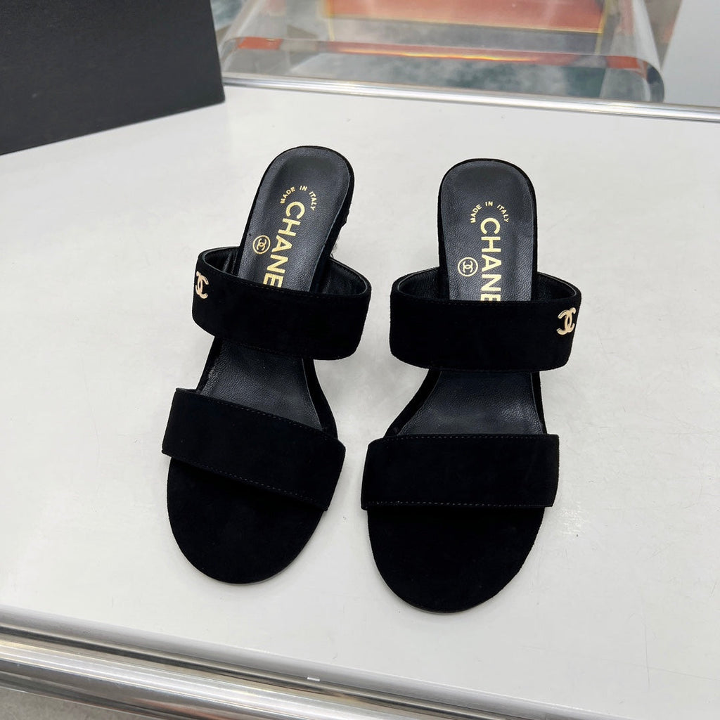 Sandalias de terciopelo retro de punta redonda