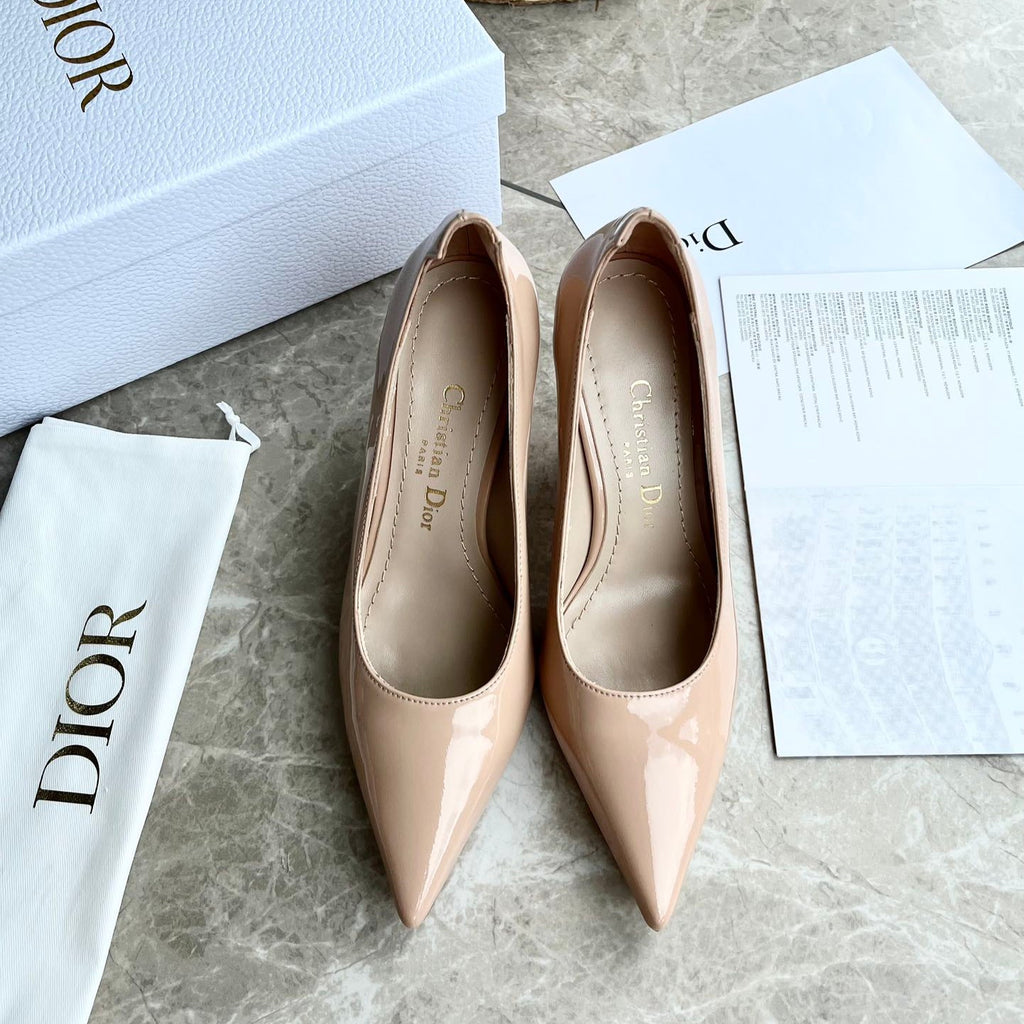Tribal Pearl Logo Heels