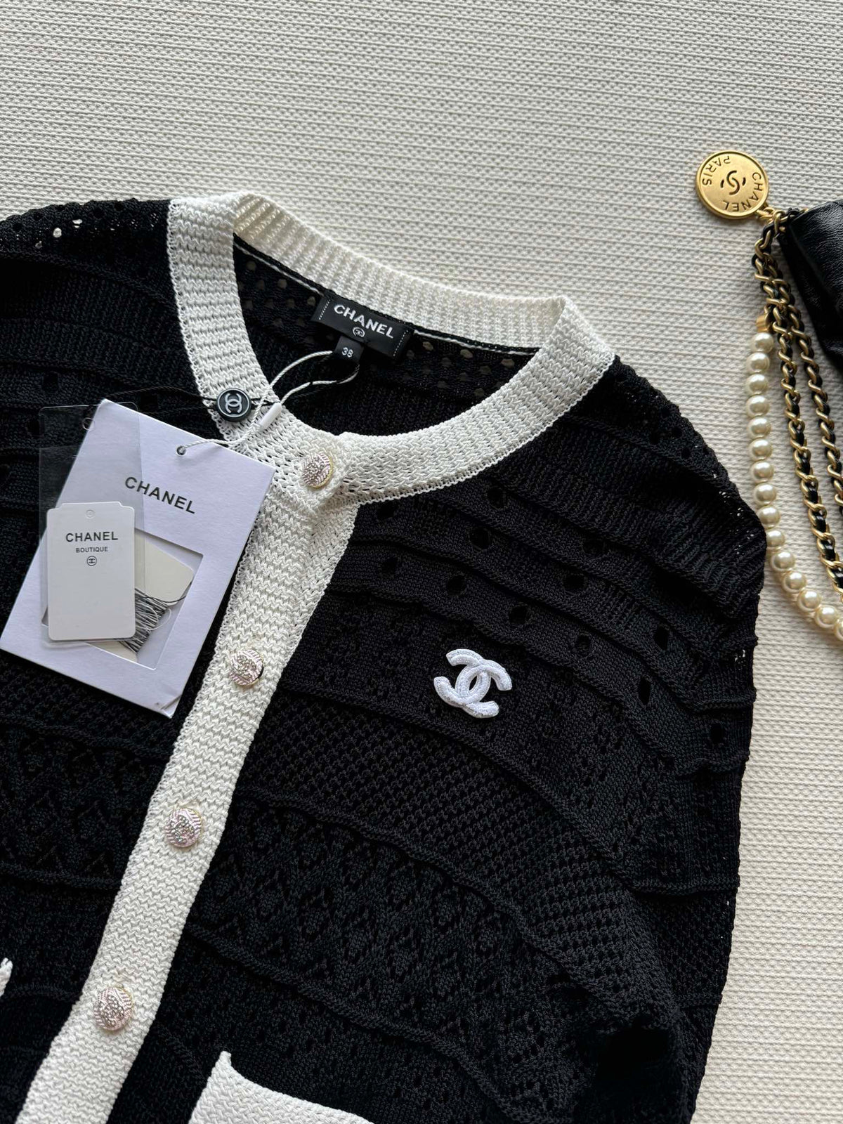 Cardigan aus Kontraststrick
