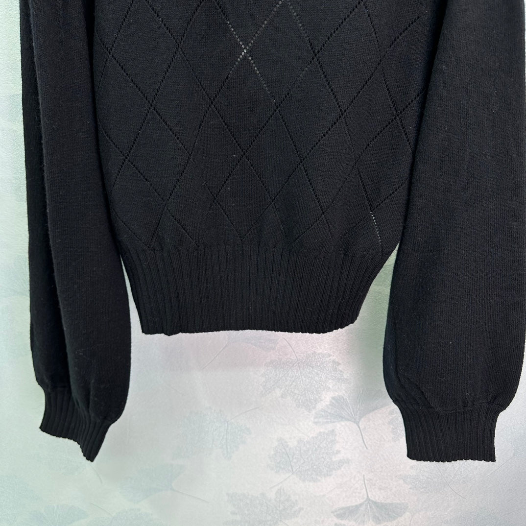 Retro-Stricktop mit Kontrastdetails
