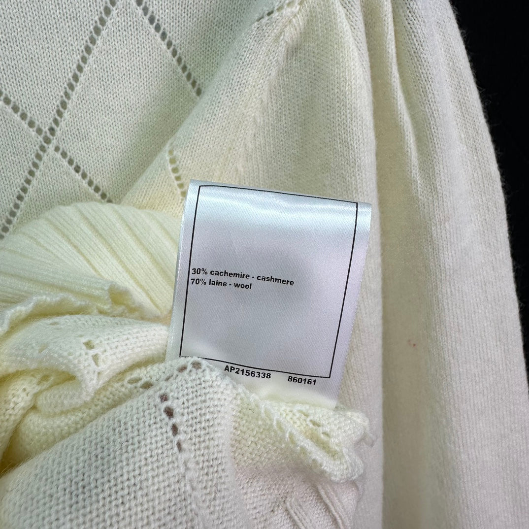 Retro-Stricktop mit Kontrastdetails