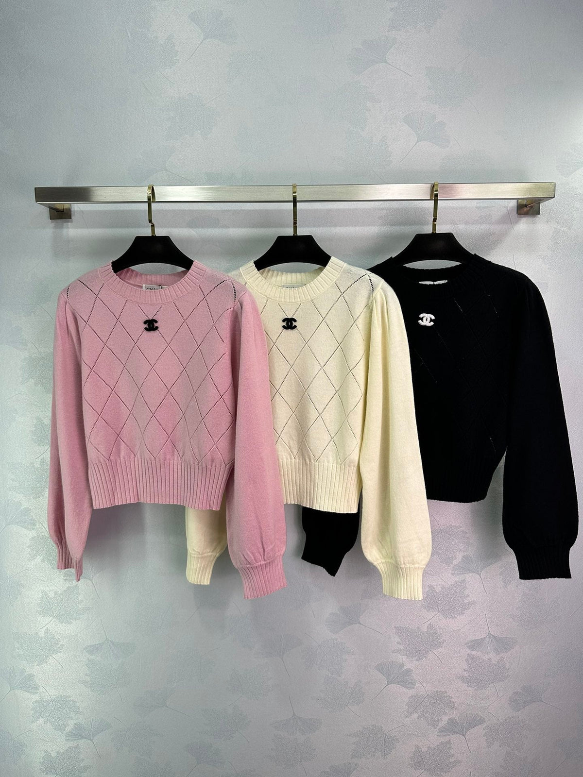 Retro-Stricktop mit Kontrastdetails