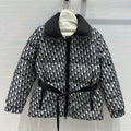 Chaqueta técnica de plumón de cuello alto