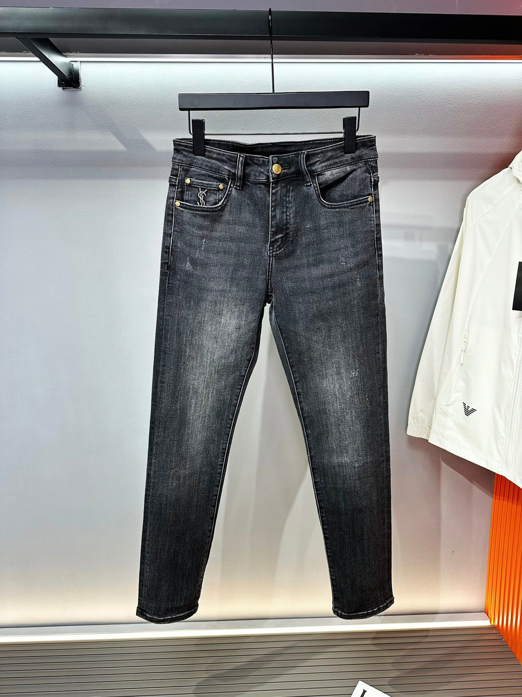 Herrenjeans