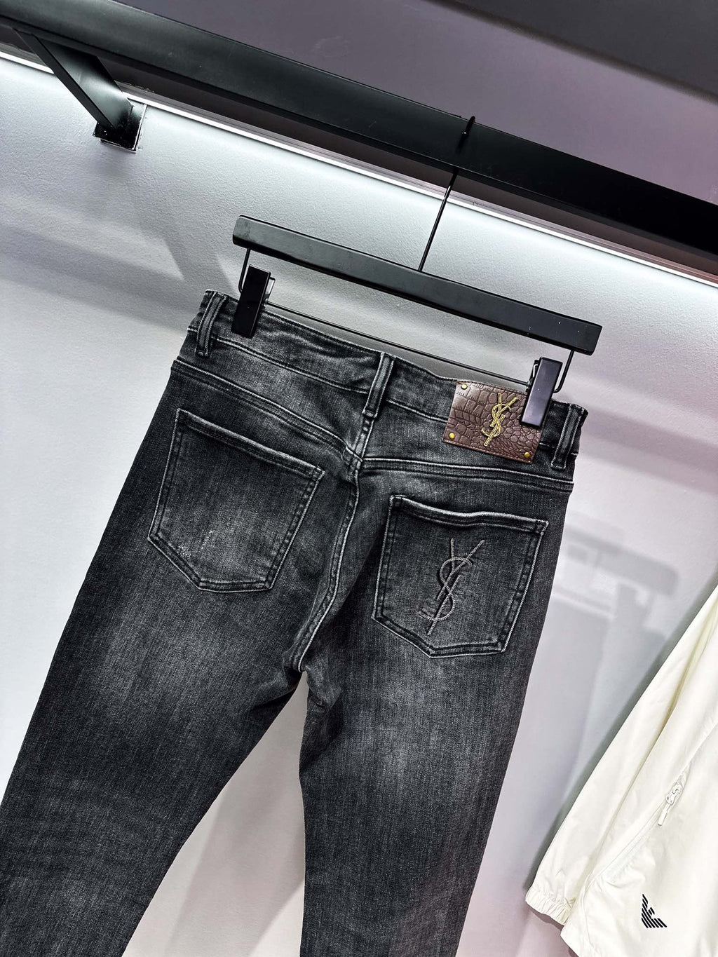 Herrenjeans
