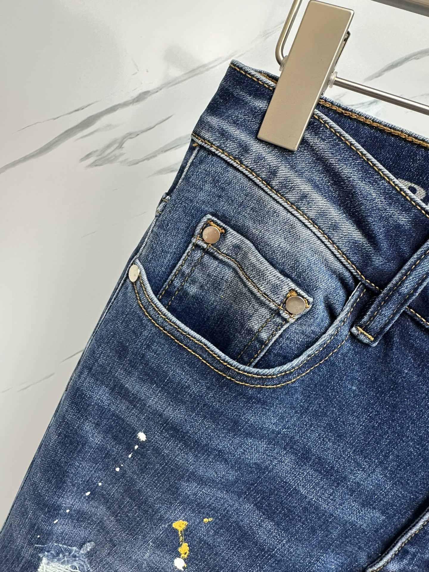 Pantalones vaqueros de mezclilla lavada premium para hombre