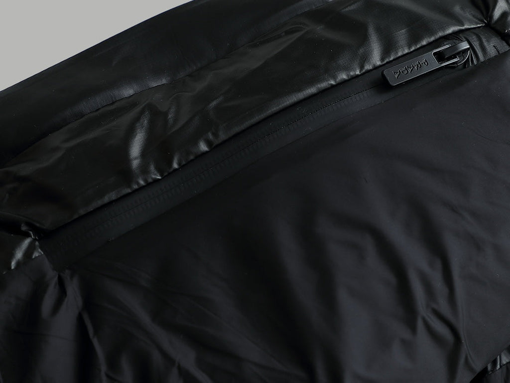 Shiny goose down vest