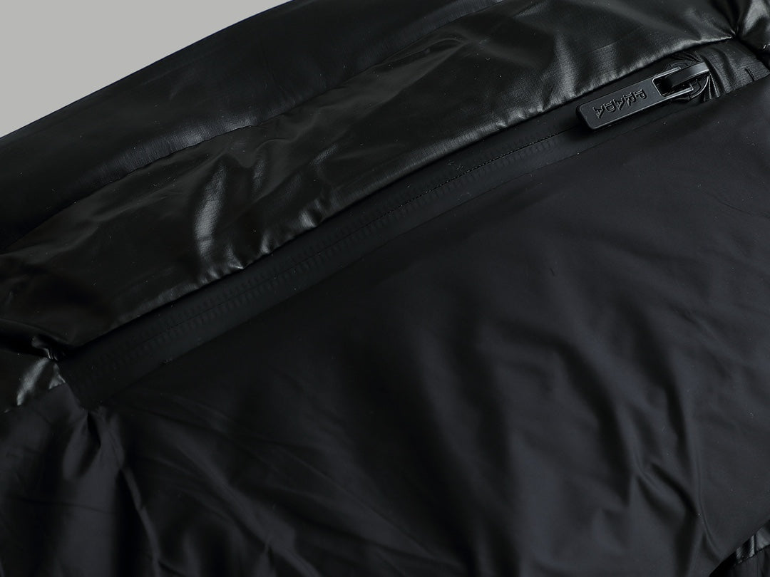 Shiny goose down vest