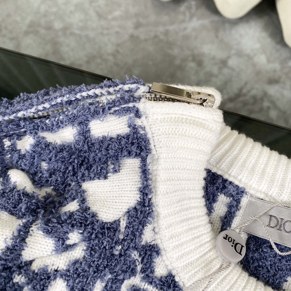 Cashmere jacquard long-sleeve sweater