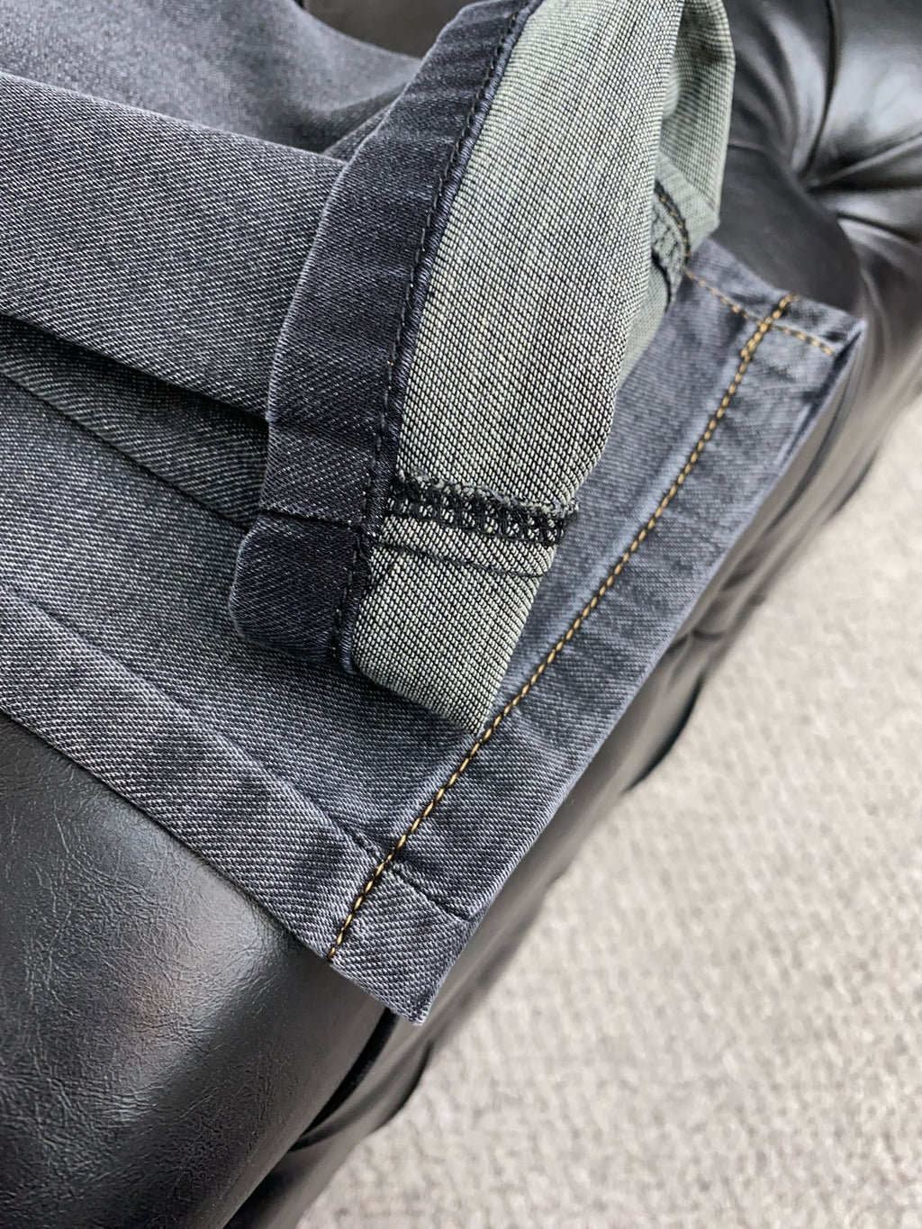 Men's slim straight stretch jeans