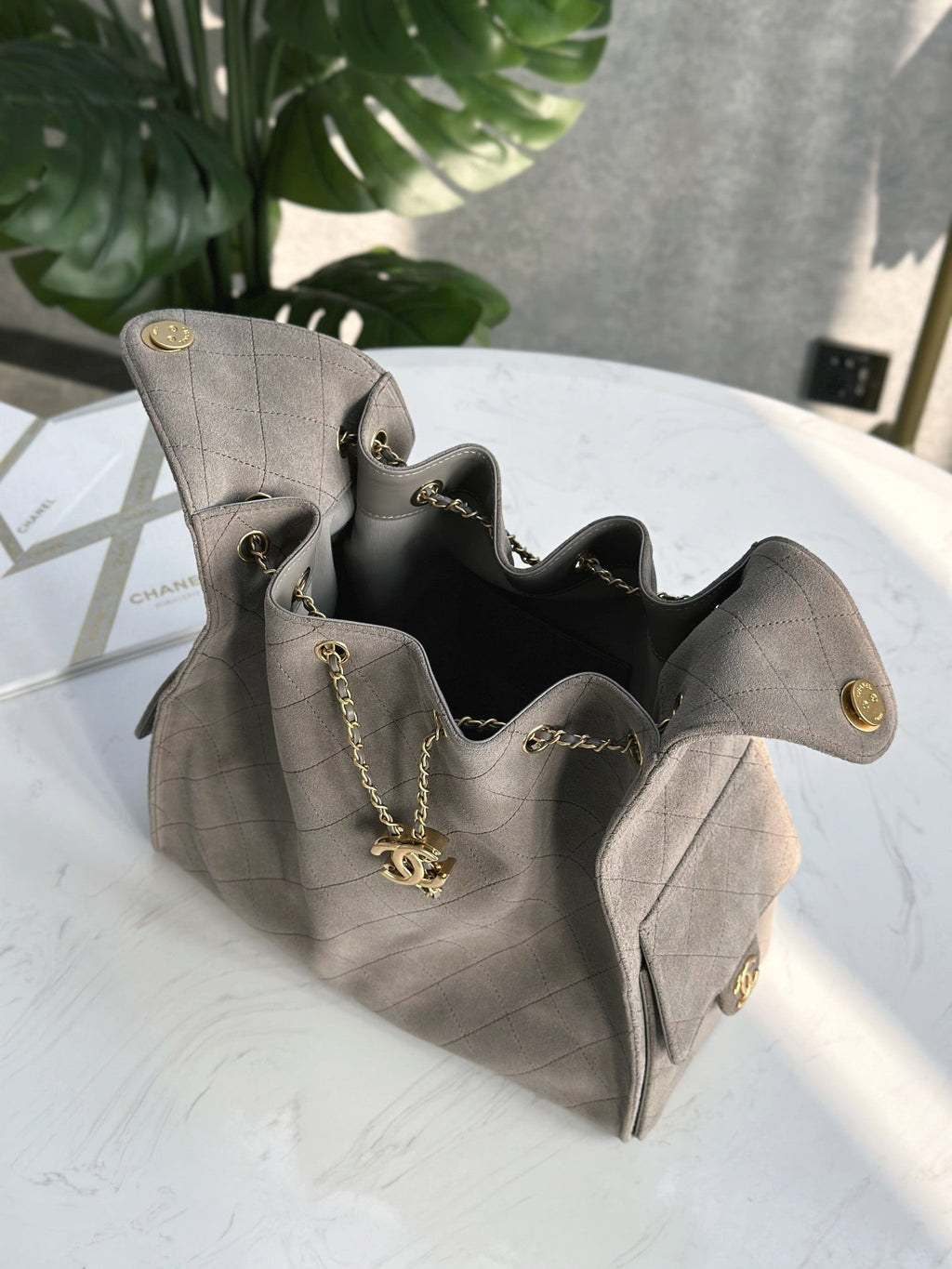 Bolso hobo cubo de ante glaseado – 2 tamaños