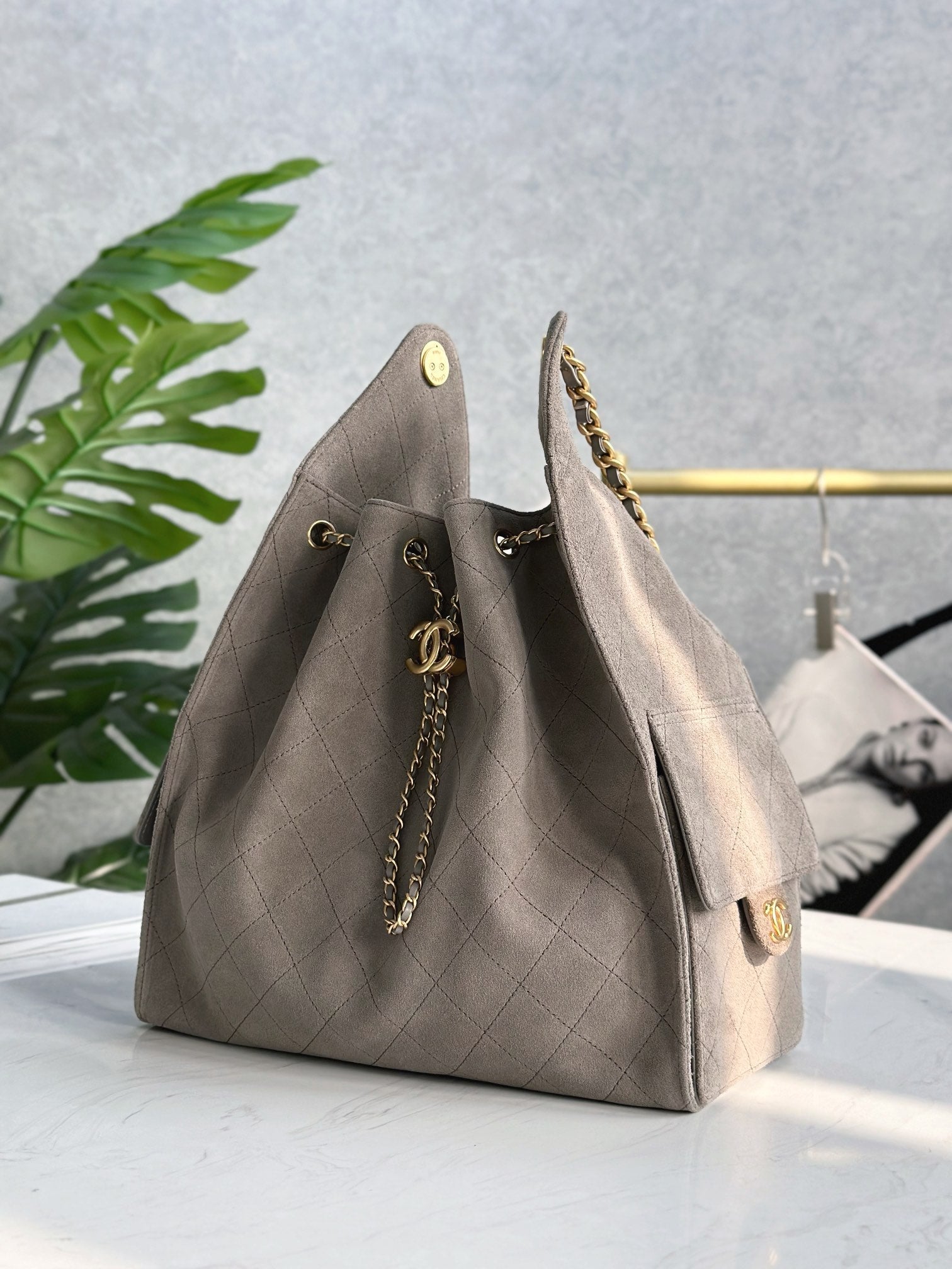 Bolso hobo cubo de ante glaseado – 2 tamaños