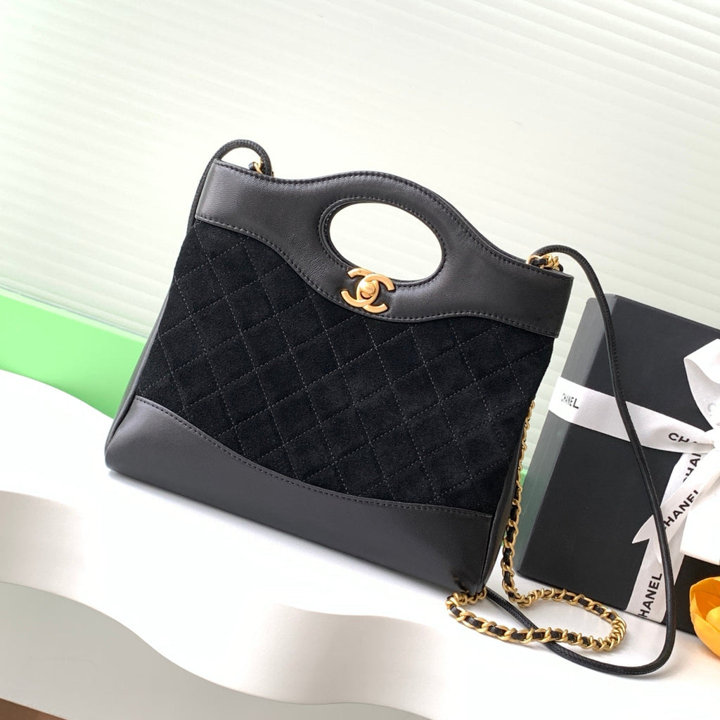 Classic nubuck sheepskin shoulder bag – 22 cm