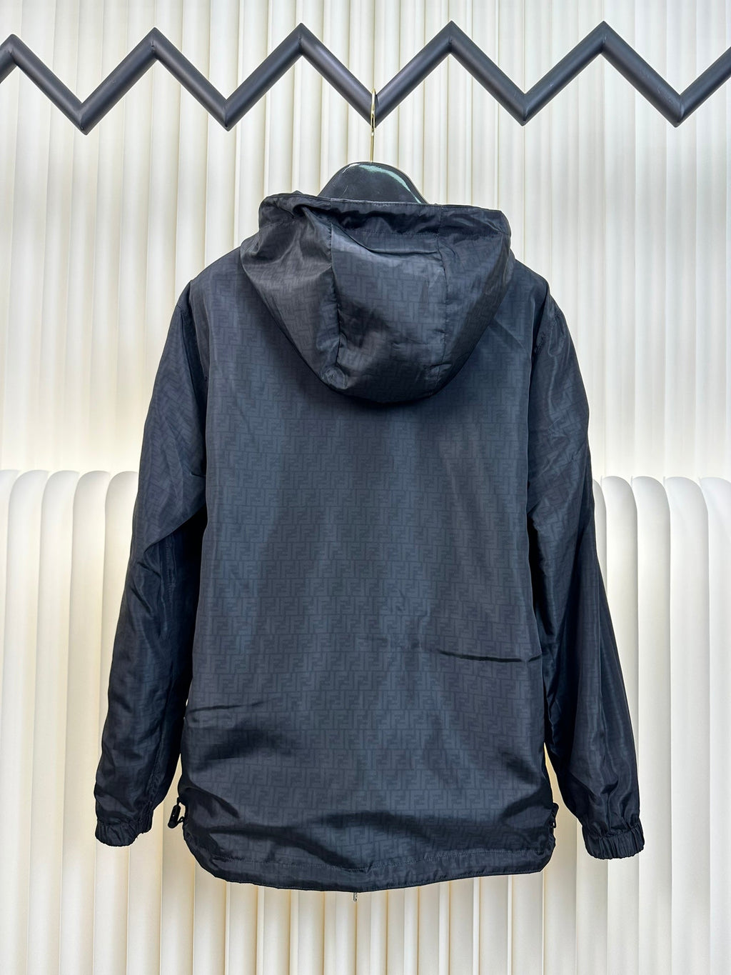 Chaqueta cortavientos reversible
