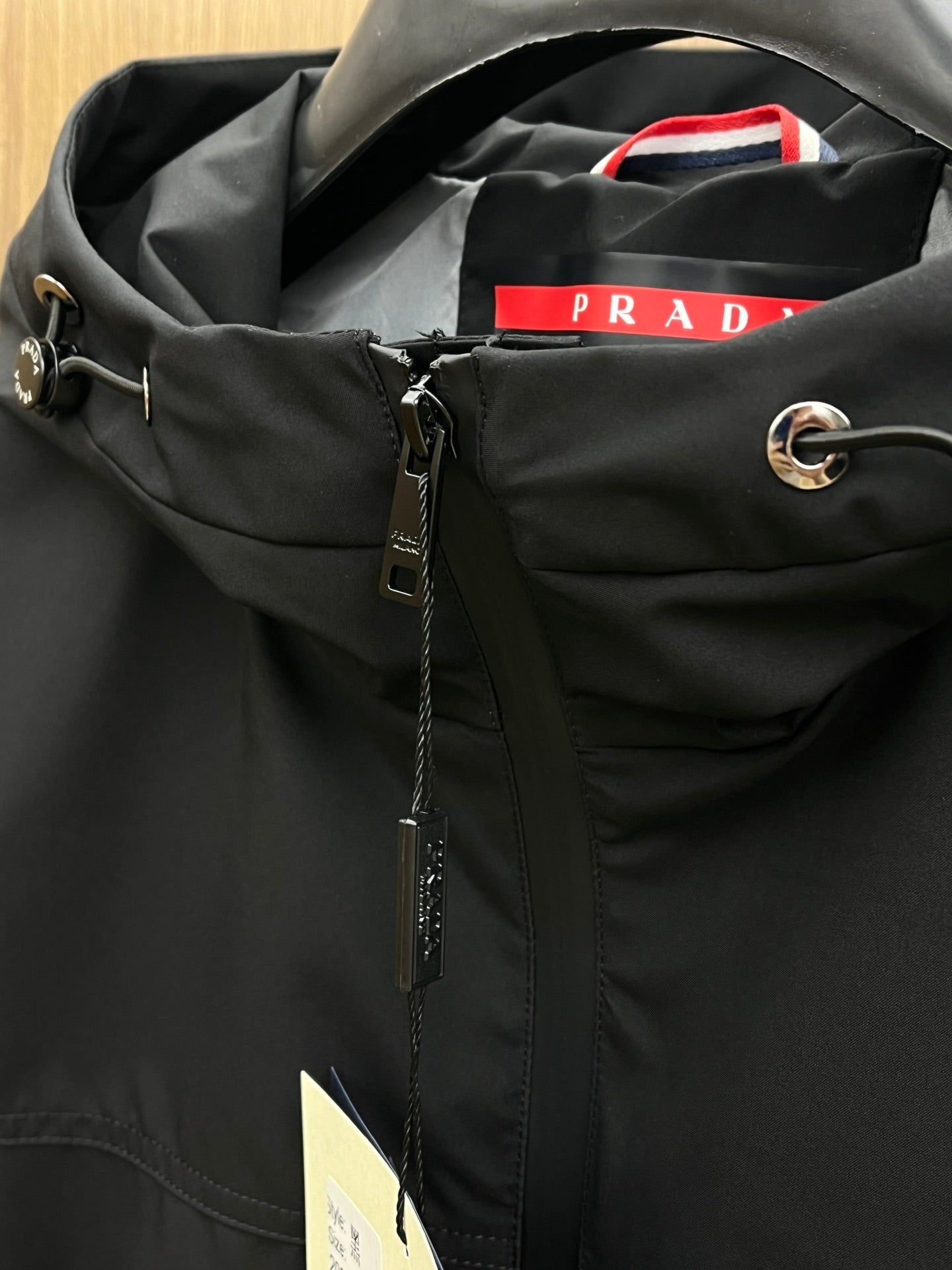 Casual hooded jacket