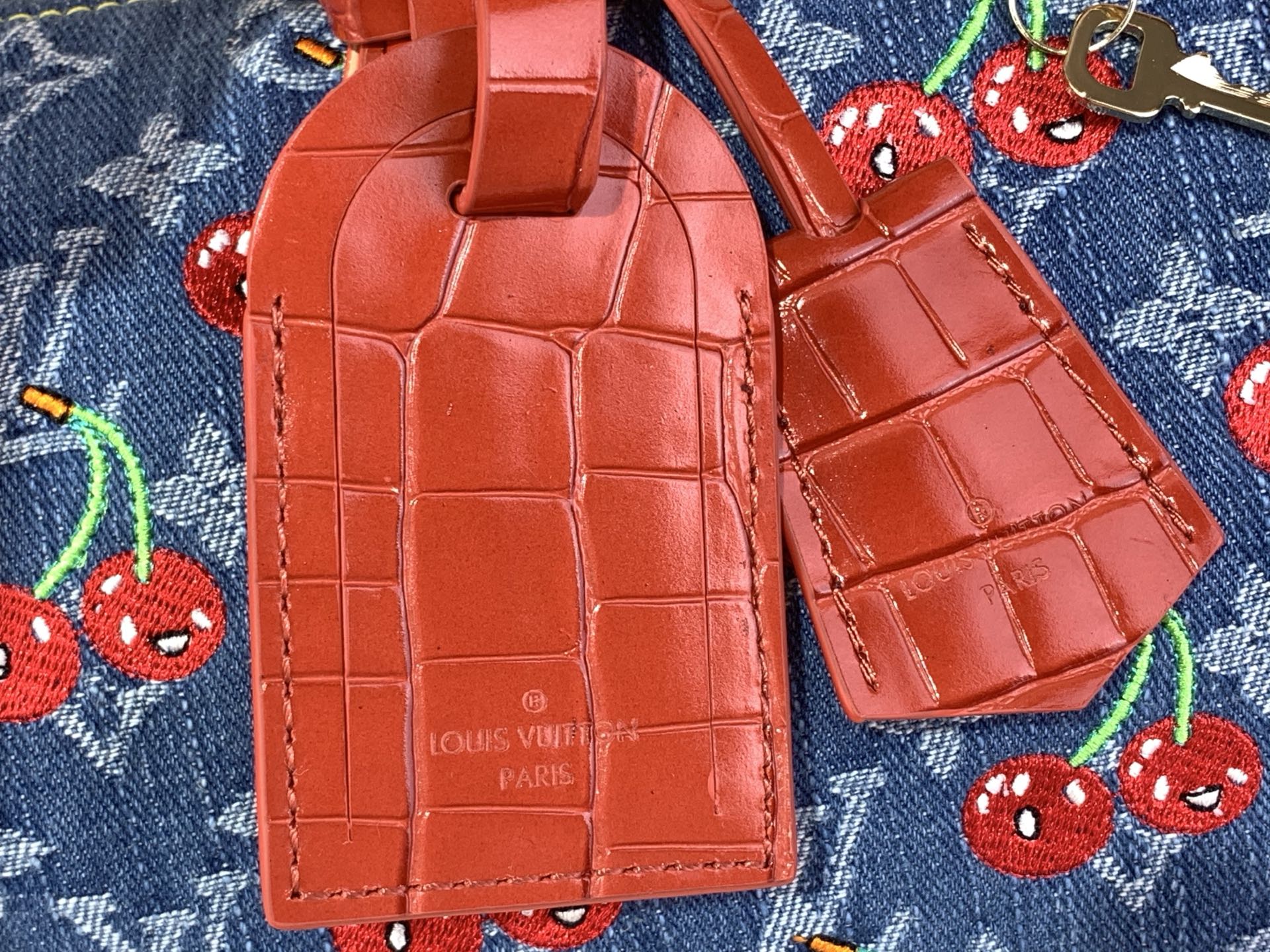 Monograma Denim Cereza