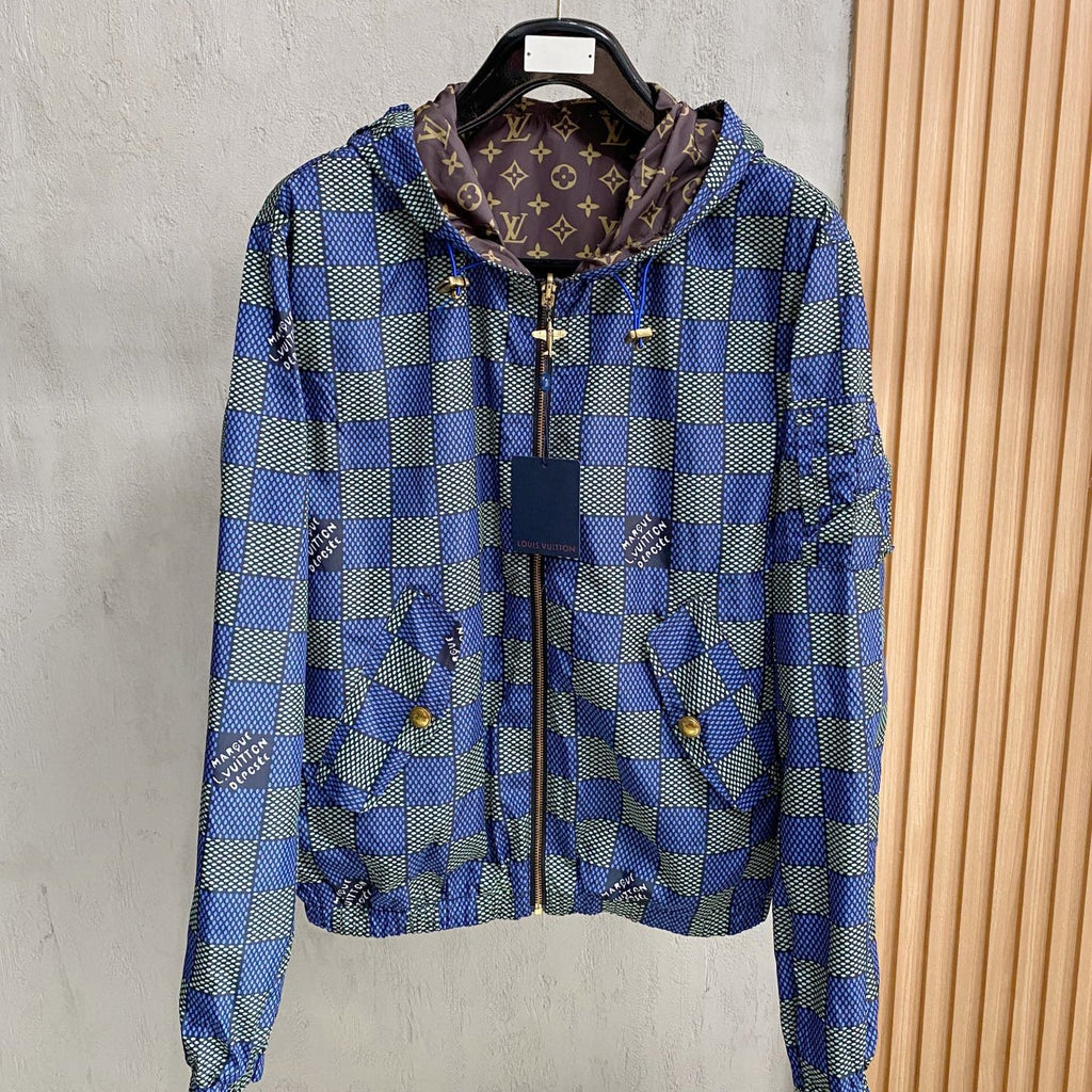 Chaqueta con capucha reversible de jacquard