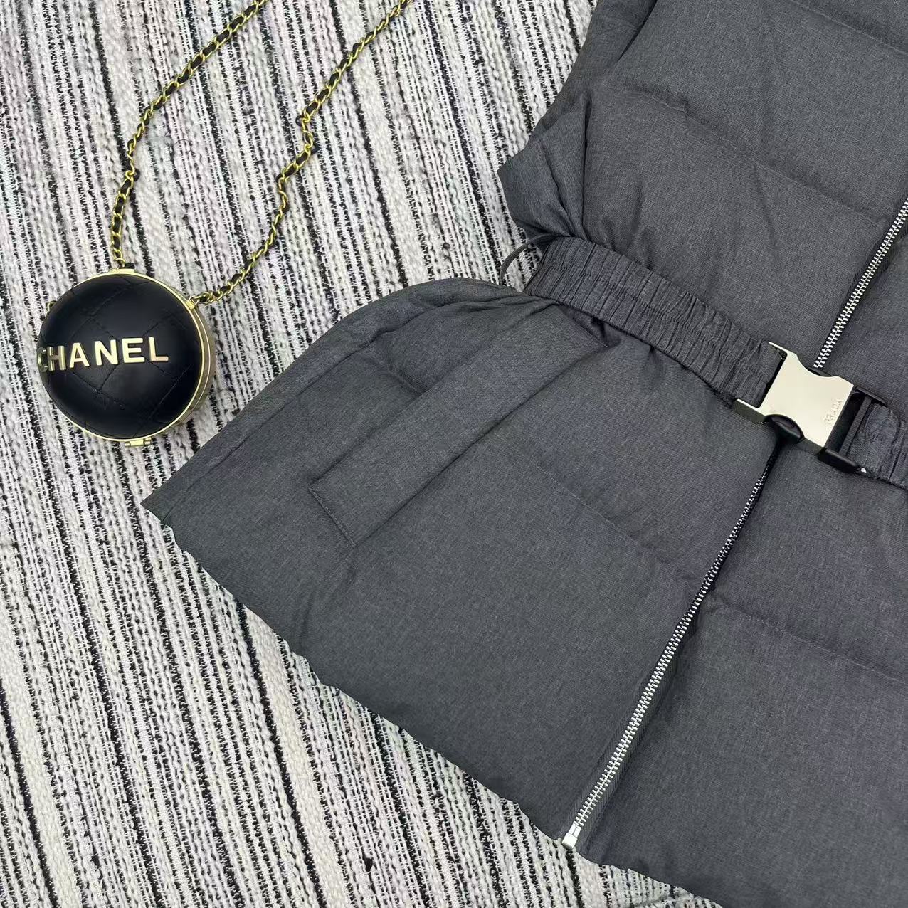 Hooded down vest