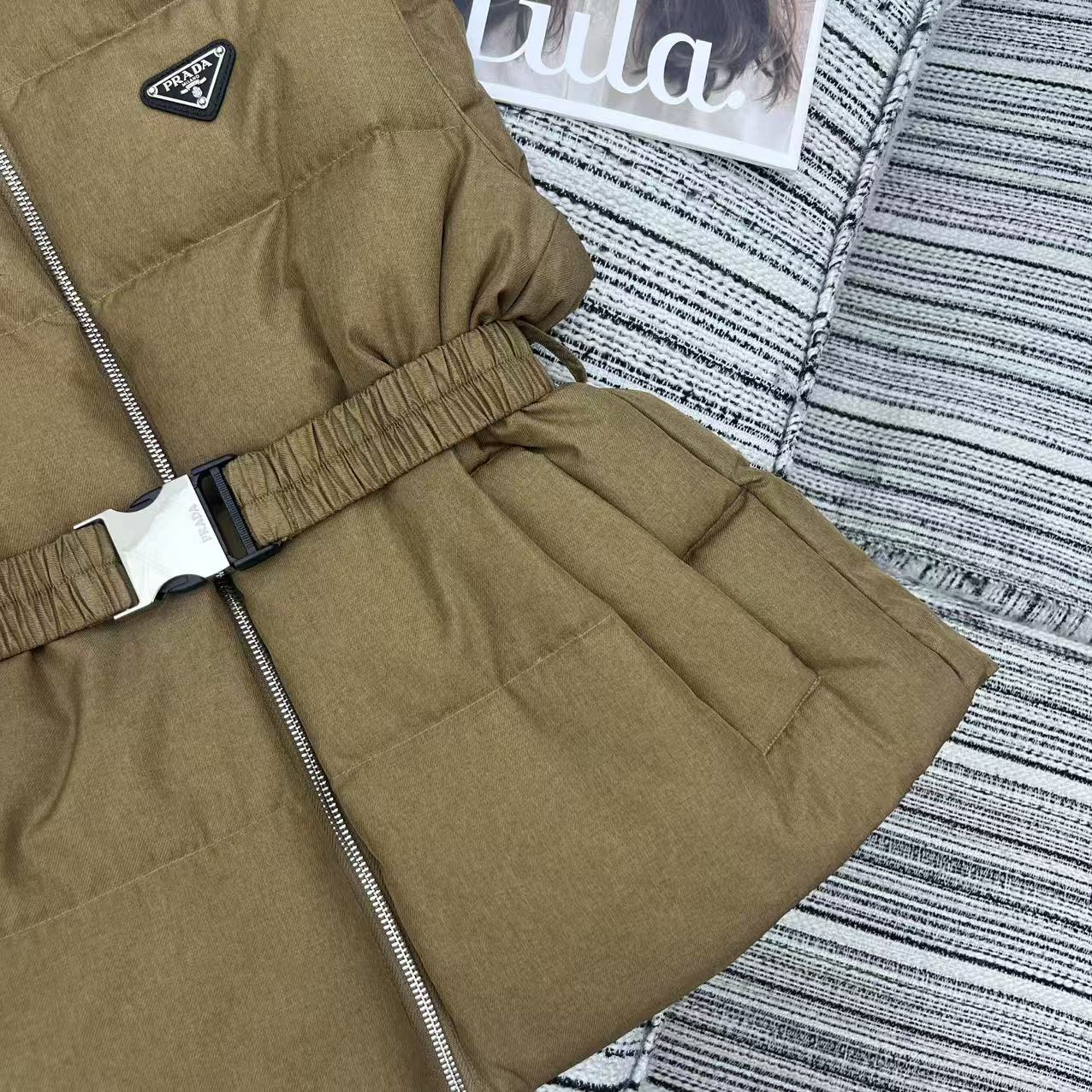 Hooded down vest
