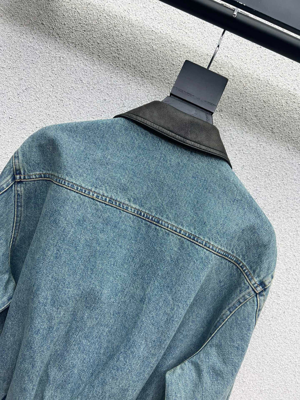 Bestickte Wasched Jeansjacke LW